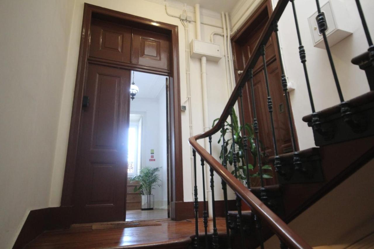 Romantic Chiado 7 -Private Small Single Room With No Outside Window Lizbona Zewnętrze zdjęcie